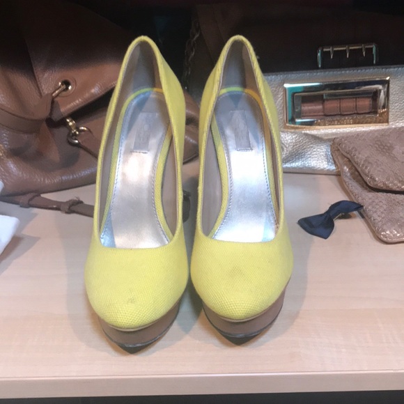 Rachel Zoe Yellow pumps - Picture 3 of 3